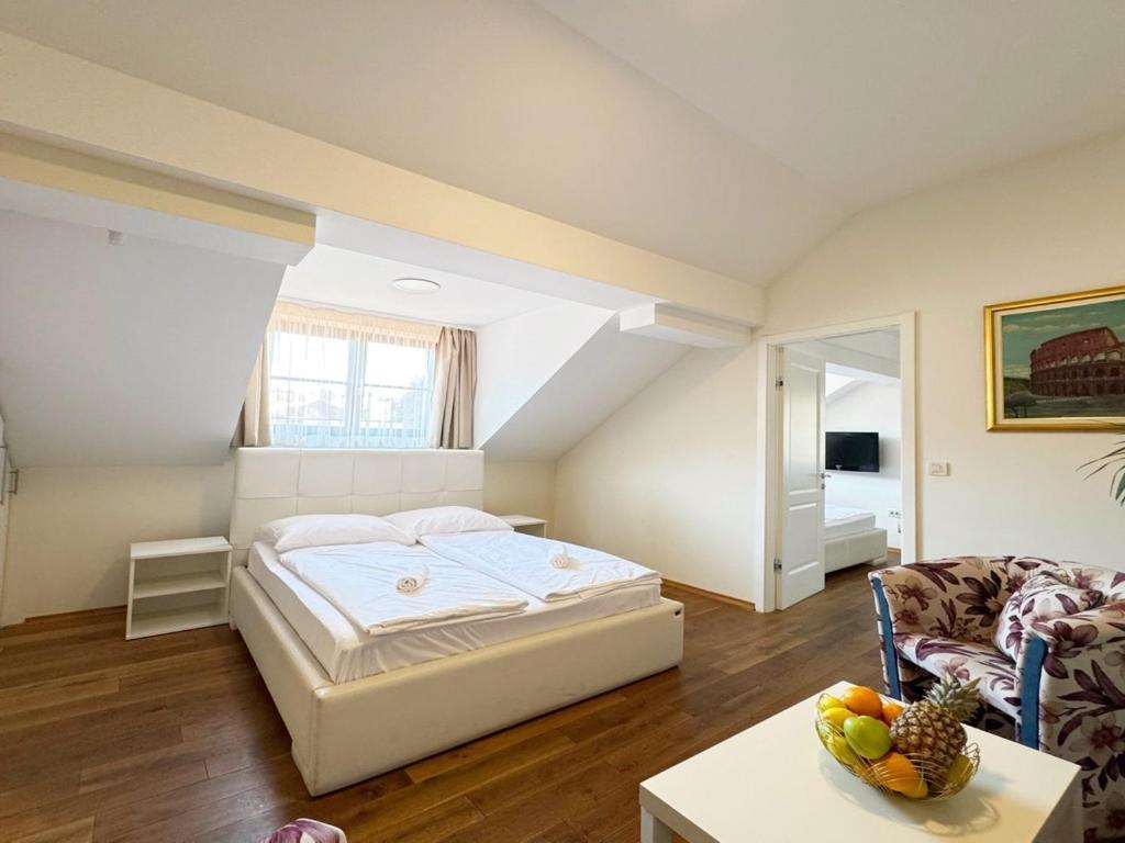 Plaza Apartments ซาเกร็บ ภายนอก รูปภาพ